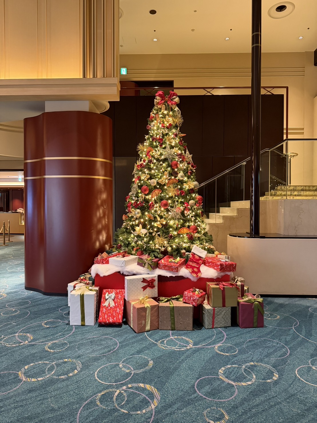 東急ホテル様イルミネーション設置しております！